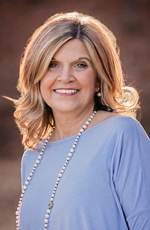 Debbie Ratliff headshot